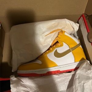 Nike dunk high